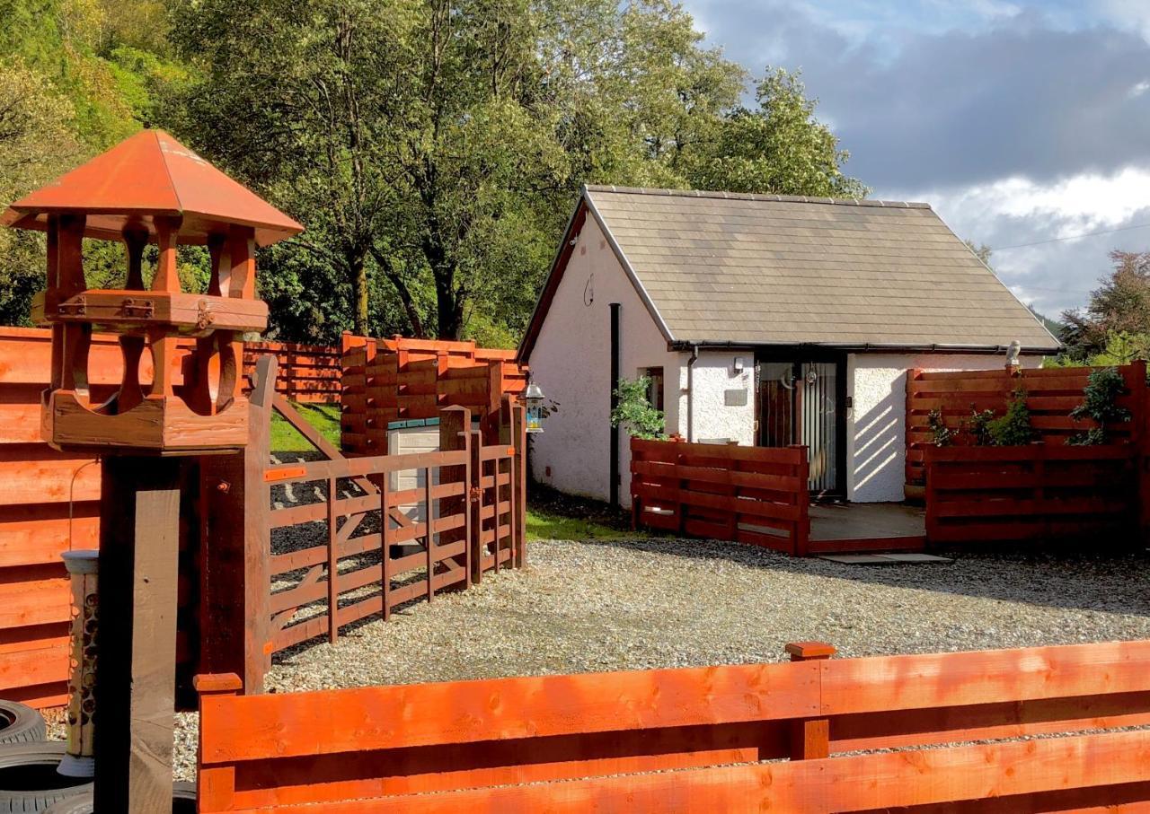 The Wee Ludging Cottage, Rashfield, By Dunoon Bagian luar foto