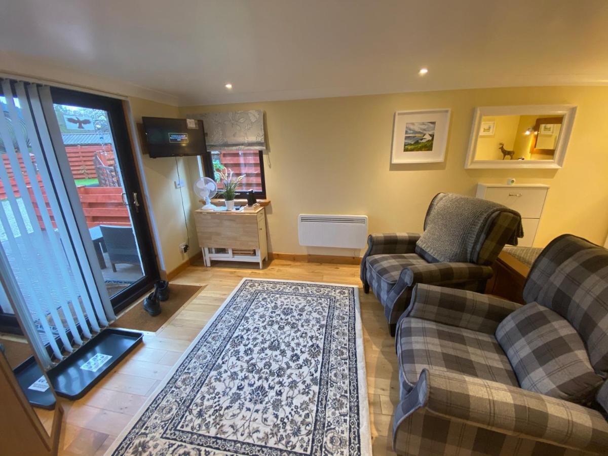 The Wee Ludging Cottage, Rashfield, By Dunoon Bagian luar foto